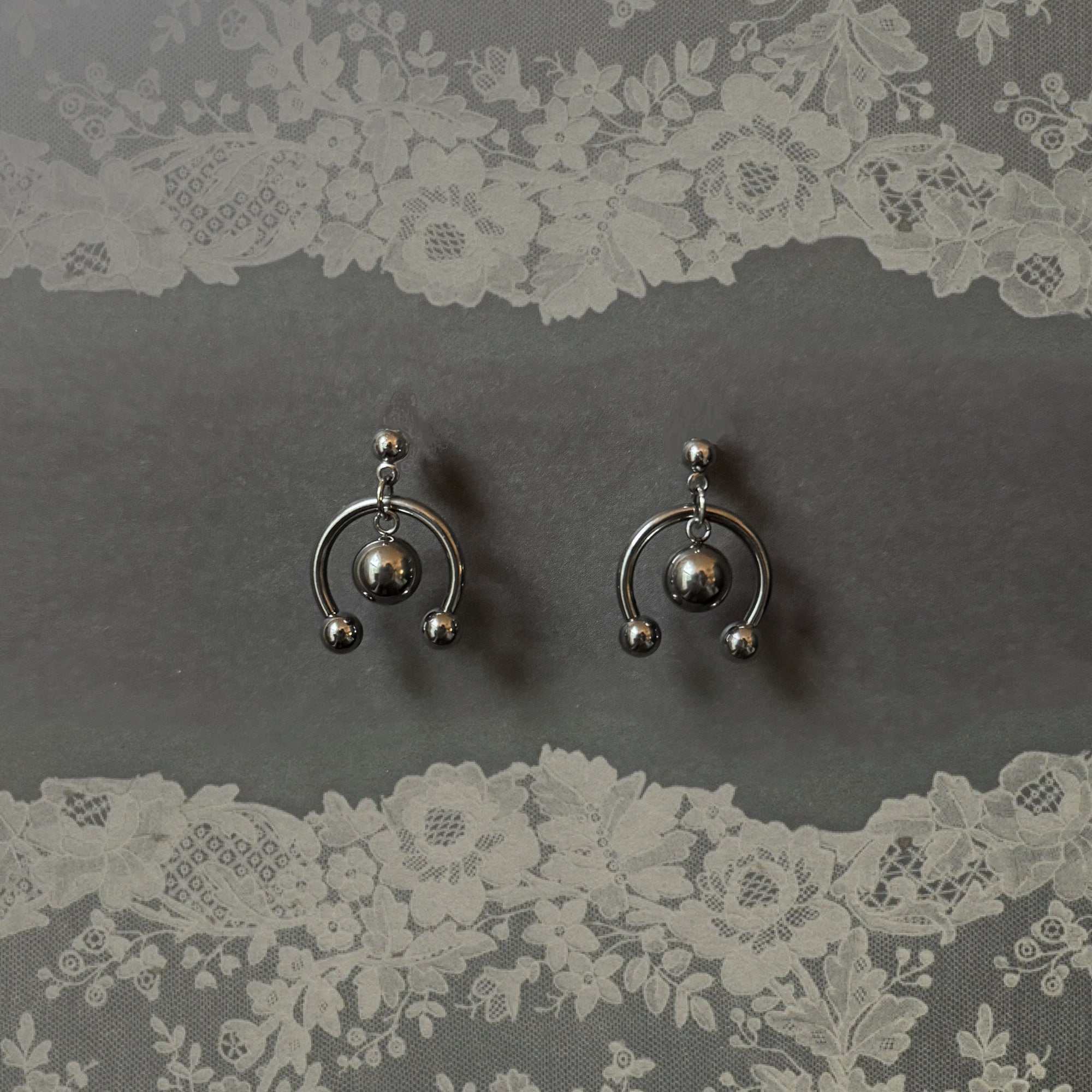 Arc.6 Earrings