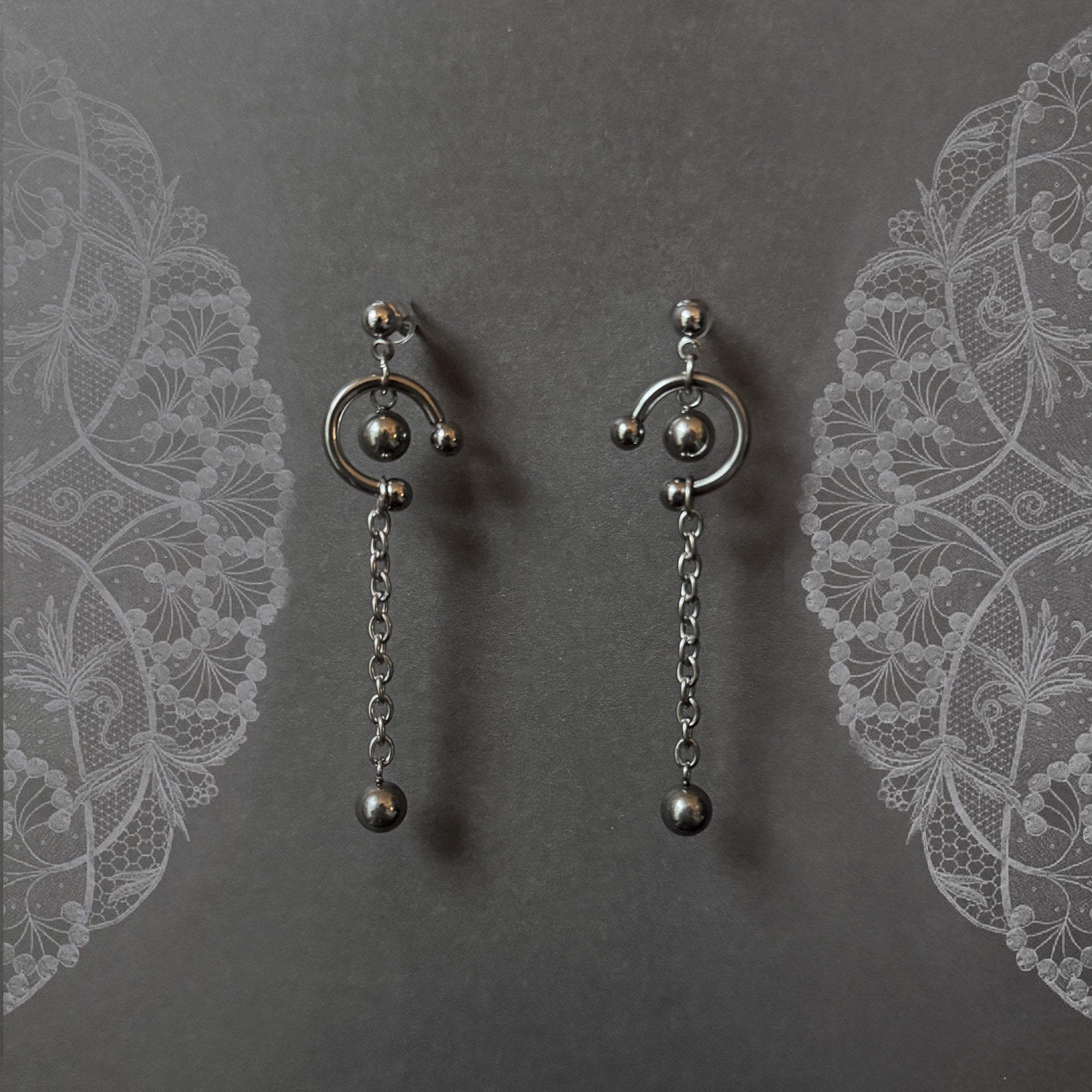 Arc.5 Earrings