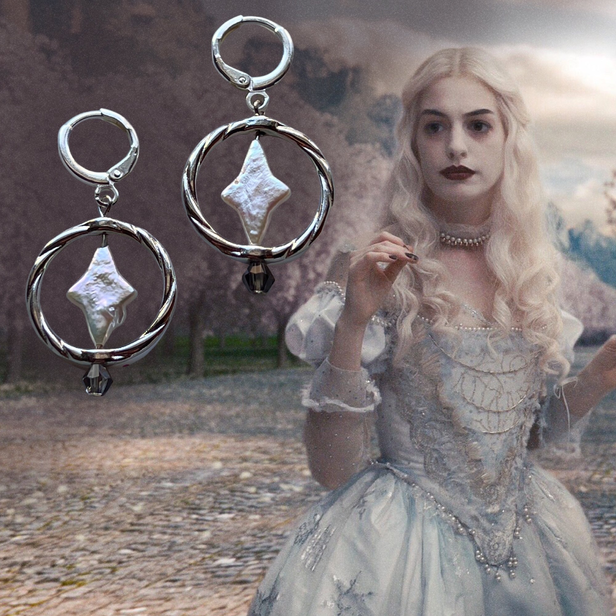 White Queen || Alice in Wonderland Collection